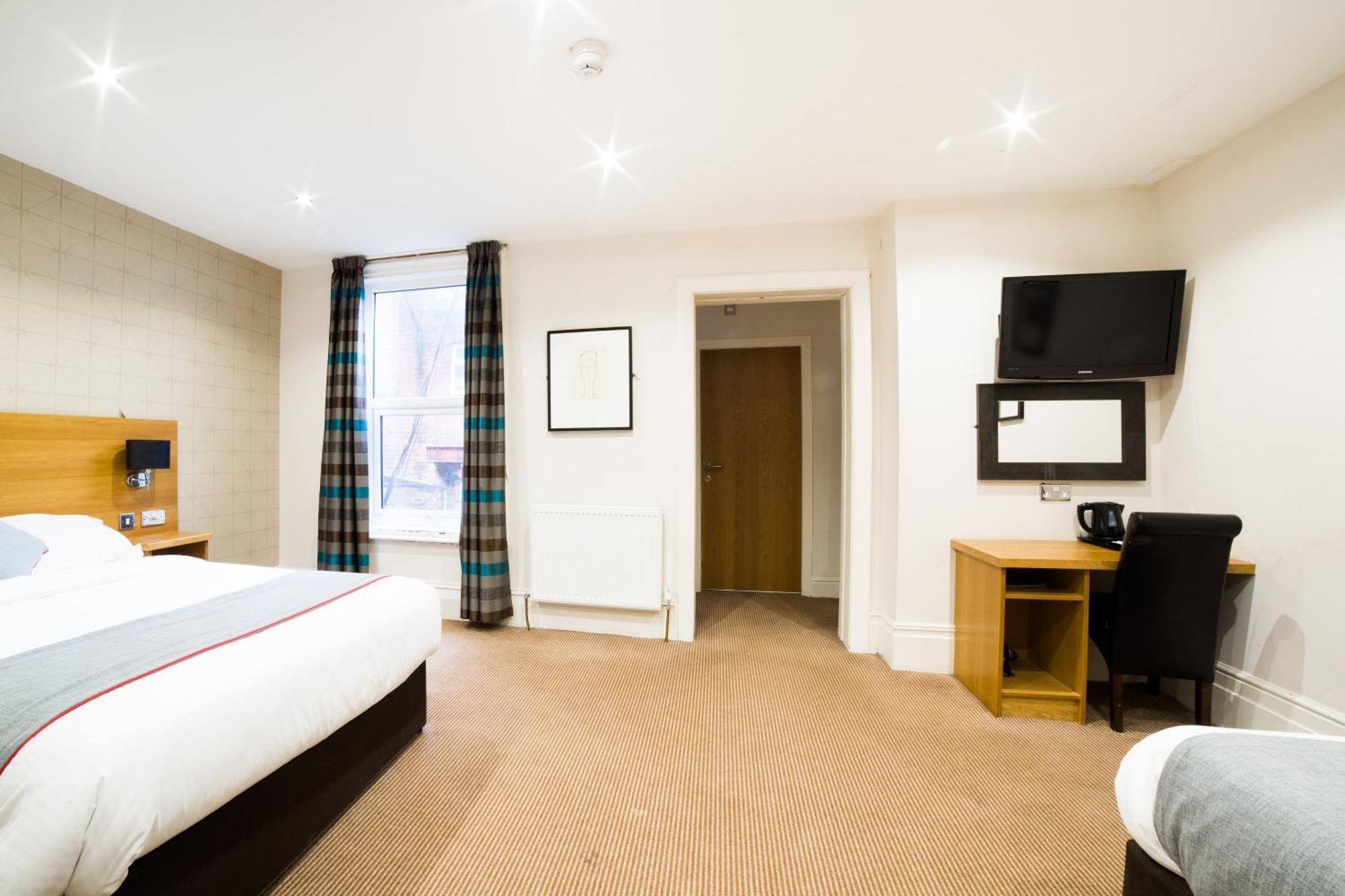 Oyo Imperial Hotel Barrow-in-Furness Extérieur photo