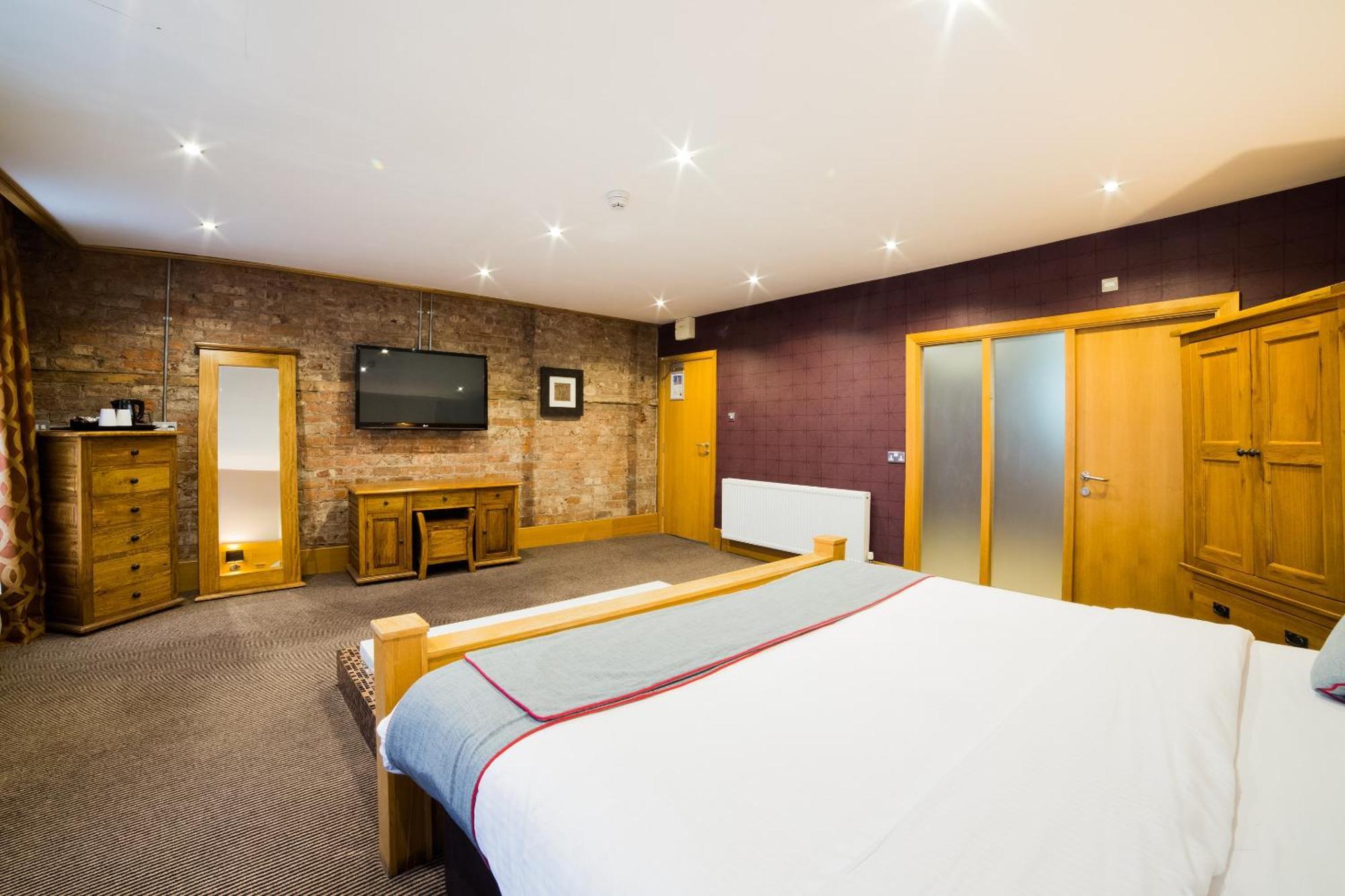 Oyo Imperial Hotel Barrow-in-Furness Extérieur photo